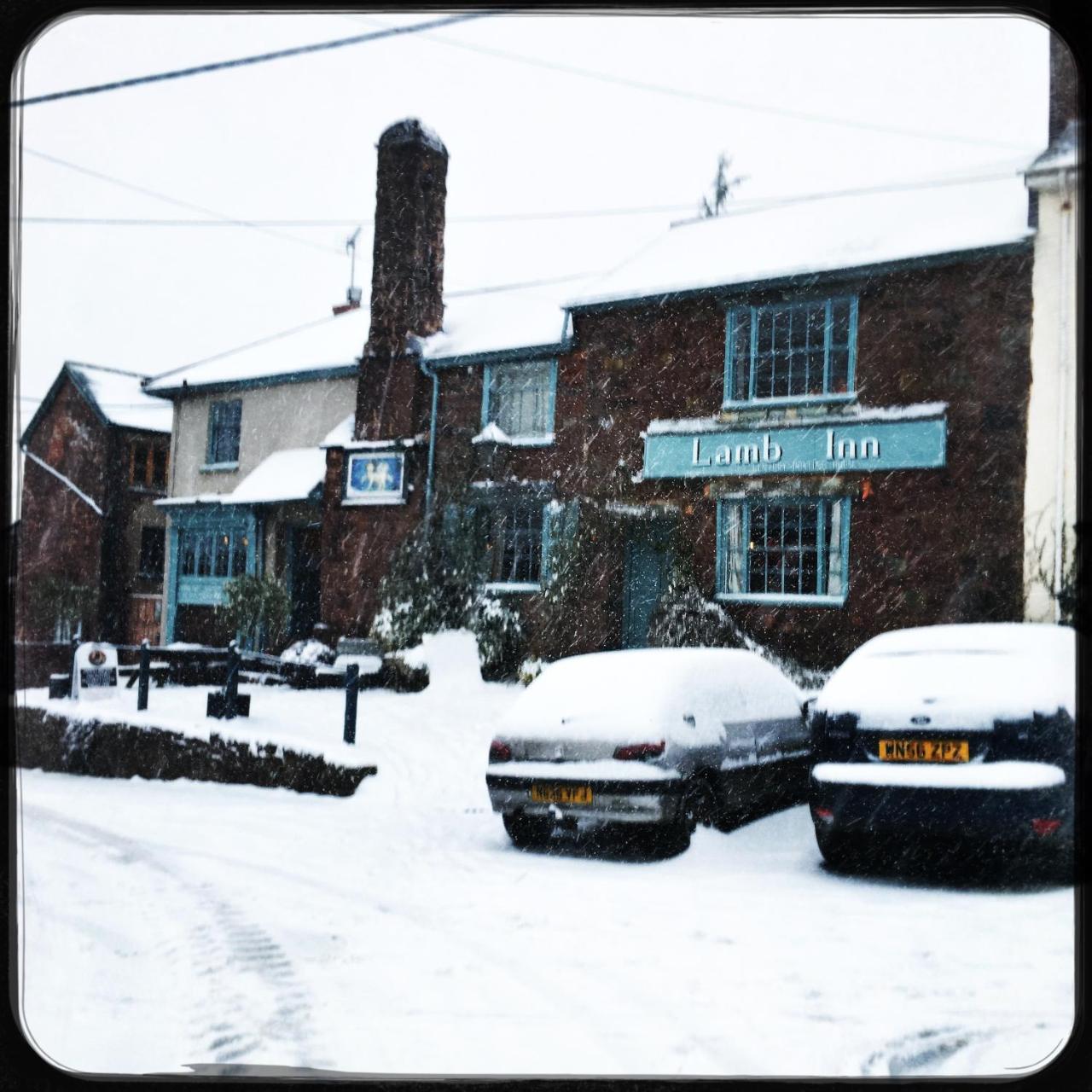 The Lamb Inn Crediton Exterior photo